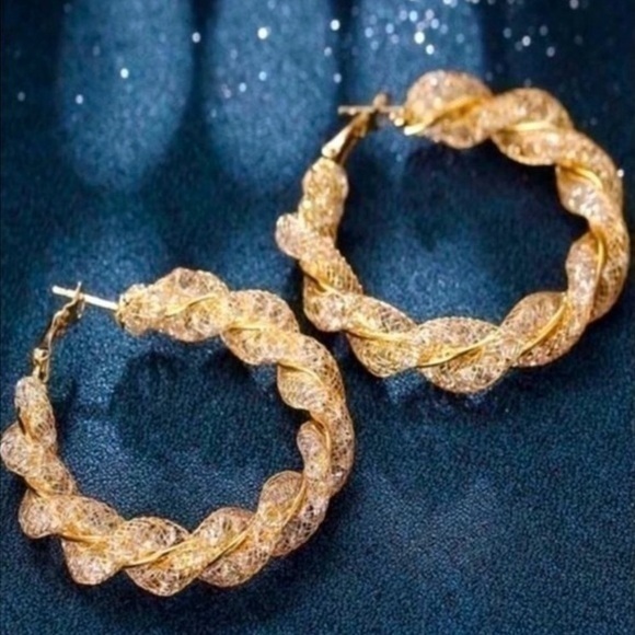 18k Gold Diamond Twist Hoop Earrings - Picture 1 of 7